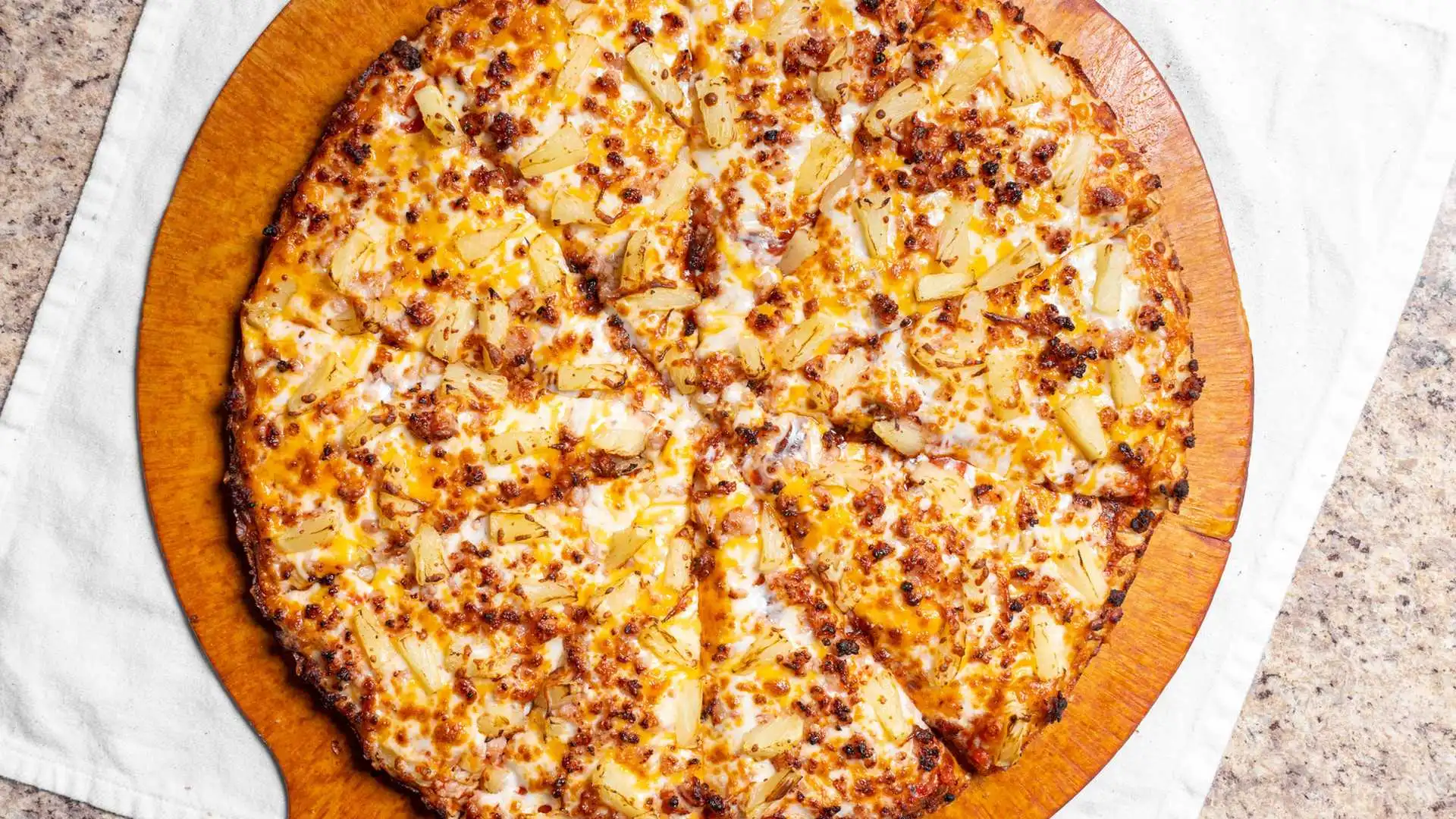 Pizza 64 Kitchen + Bar Pizza Delivery to Alexander Winnipeg